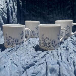 Set of 4 Arcopal France Glenwood Mugs: White Milk Glass Blue Floral Coffee Cups